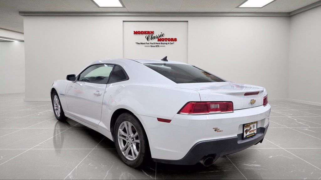 Used 2015 Chevrolet Camaro LS RWD image 5