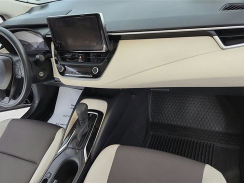 Used 2023 Toyota Corolla LE image 16