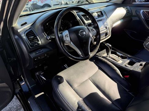 Used 2016 Nissan Altima 2.5 SL FWD image 8