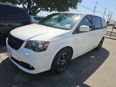 Used 2014 Dodge Grand Caravan SXT