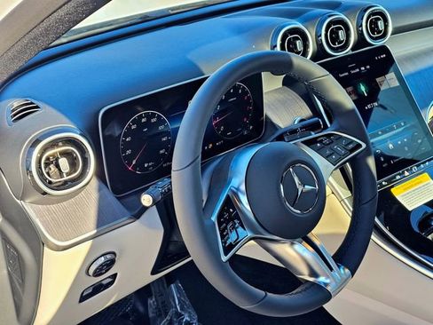 New 2026 Mercedes-Benz GLC 300 4MATIC image 15