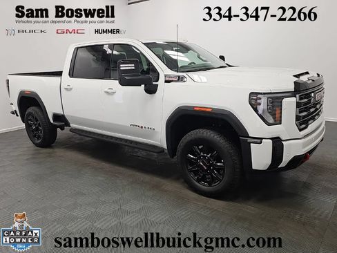 Used 2025 GMC Sierra 2500 AT4 AWD/4WD image 2
