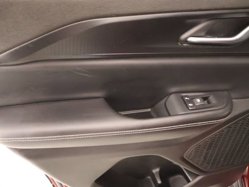 Used 2024 Jeep Grand Cherokee Laredo X image 16