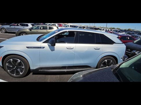 Used 2025 Cadillac Escalade IQ Sport 1 w/ Smart Trailering package image 6