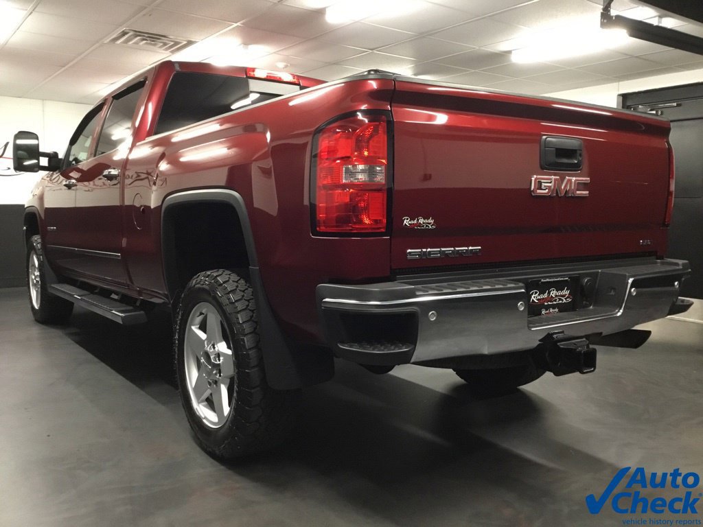 Used 2015 GMC Sierra 2500 SLT w/ Suspension Package, Off-Road AWD/4WD image 8