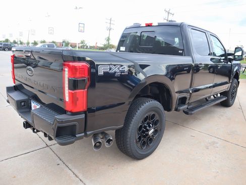 New 2026 Ford F250 Lariat w/ Black Appearance Package image 23
