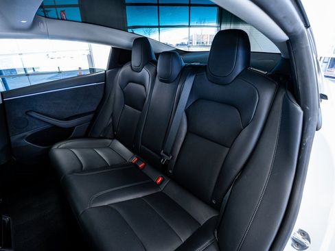 Used 2025 Tesla Model 3 Long Range image 52