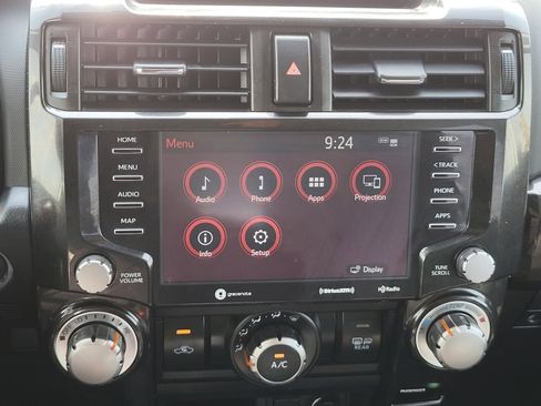 Used 2024 Toyota 4Runner TRD Off-Road image 26