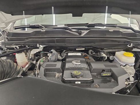 Used 2023 RAM 2500 Tradesman AWD/4WD image 38