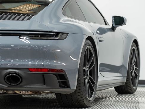 Used 2023 Porsche 911 Carrera GTS RWD image 18
