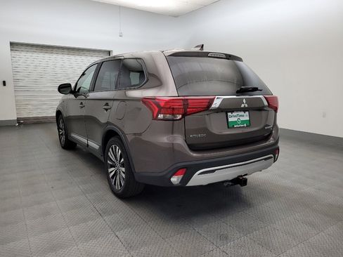 Used 2019 Mitsubishi Outlander LE FWD image 5