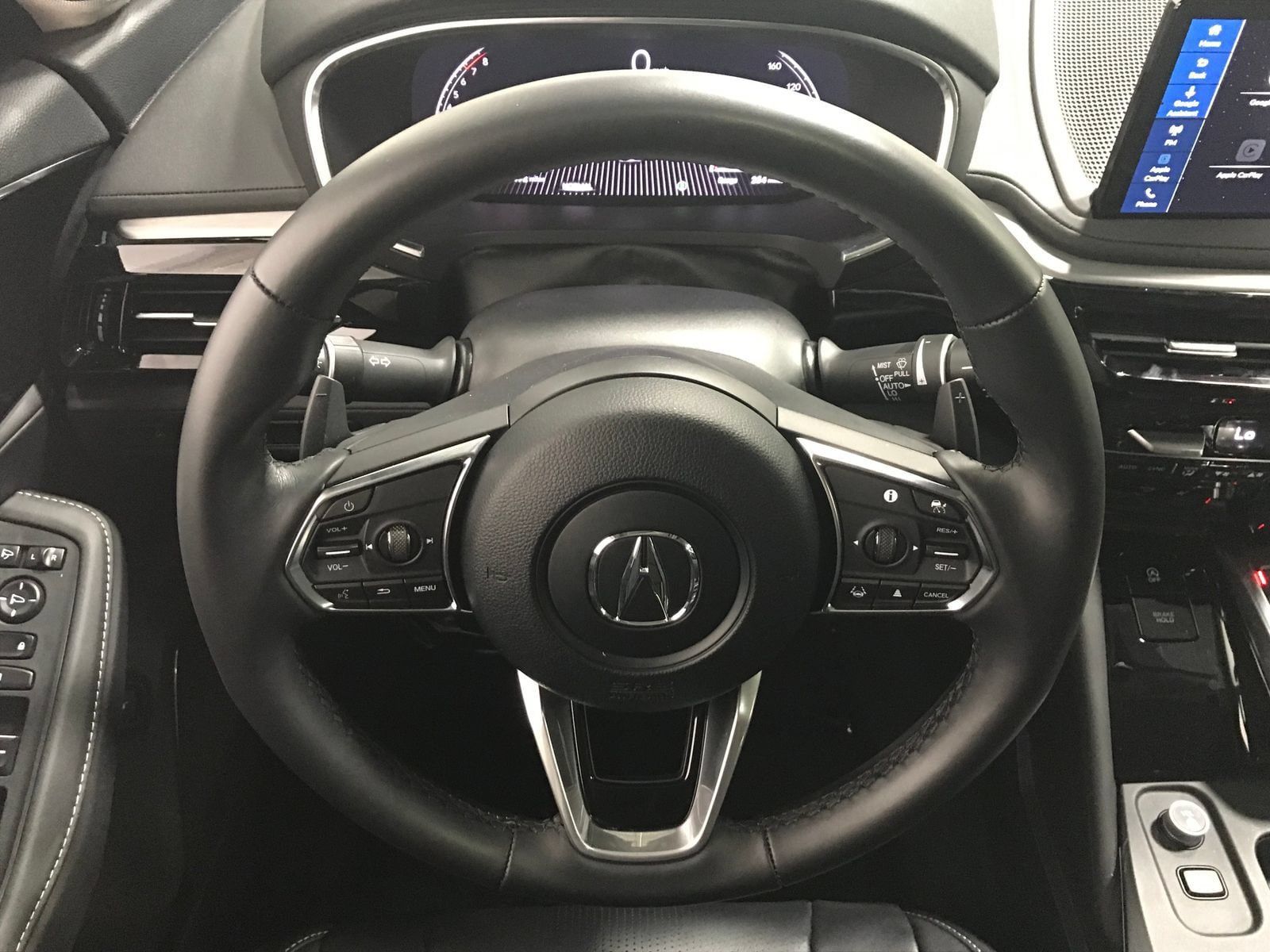 Used 2025 Acura MDX w/ Technology Package AWD/4WD image 6