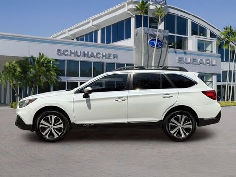 Used 2018 Subaru Outback 2.5i Limited AWD/4WD image 4