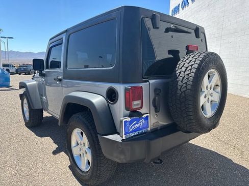 Used 2016 Jeep Wrangler Sport w/ Quick Order Package 24S AWD/4WD image 3