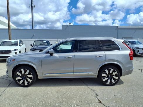 Certified 2024 Volvo XC90 T8 Plus w/ Protection Package Premier image 4