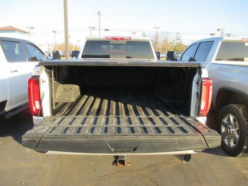 Used 2022 GMC Sierra 3500 Denali image 7