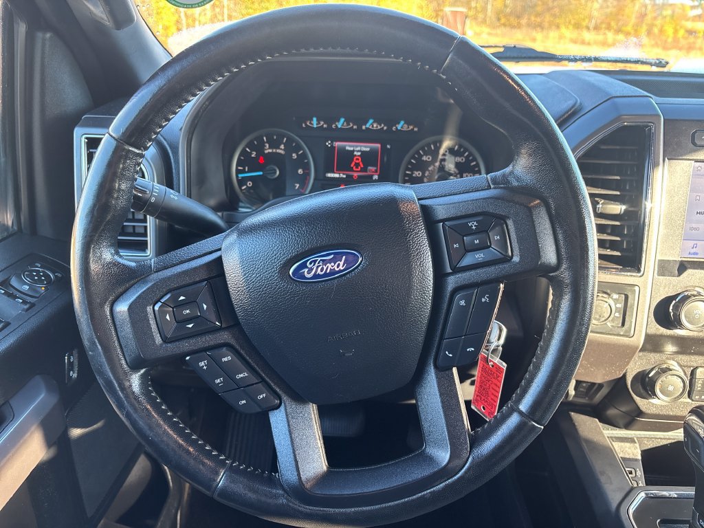 Used 2020 Ford F150 XLT w/ Equipment Group 302A Luxury AWD/4WD image 15