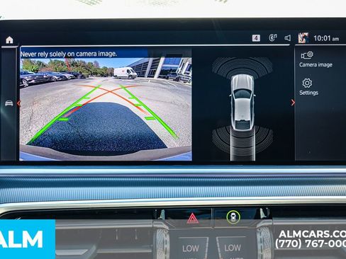 Used 2023 BMW X6 xDrive40i w/ M Sport Package image 40