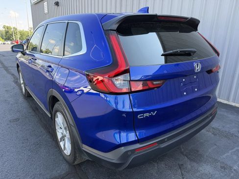 Used 2024 Honda CR-V EX-L image 2
