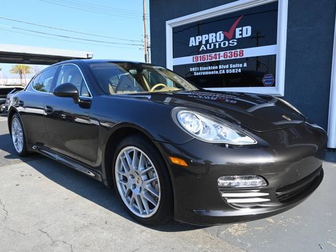 Used 2010 Porsche Panamera 4S AWD/4WD image 1