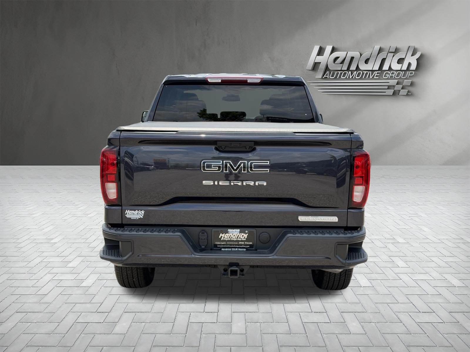 Used 2025 GMC Sierra 1500 Elevation AWD/4WD image 9