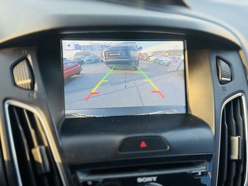 Used 2017 Ford Focus ST w/ Equipment Group 401A image 31