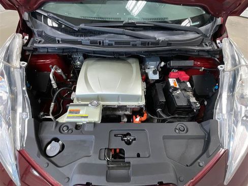 Used 2016 Nissan Leaf S w/ Charger Package FWD image 30