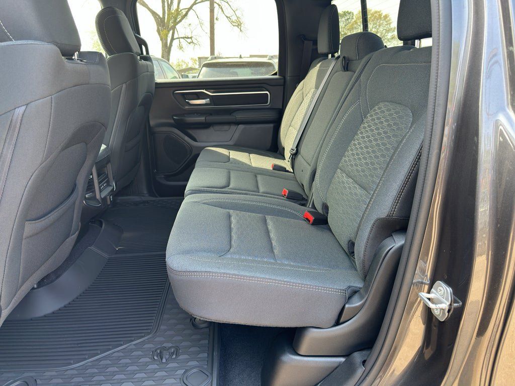 New 2026 RAM 1500 Big Horn AWD/4WD image 24