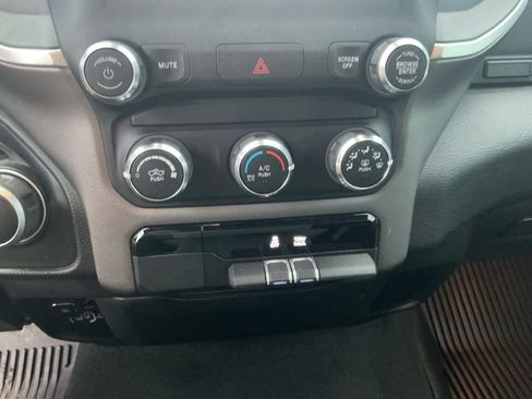 Used 2022 RAM 1500 Big Horn image 22