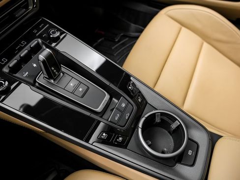 Used 2021 Porsche 911 Carrera S RWD image 26