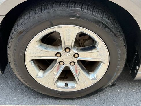 Used 2012 Dodge Charger SXT RWD image 9