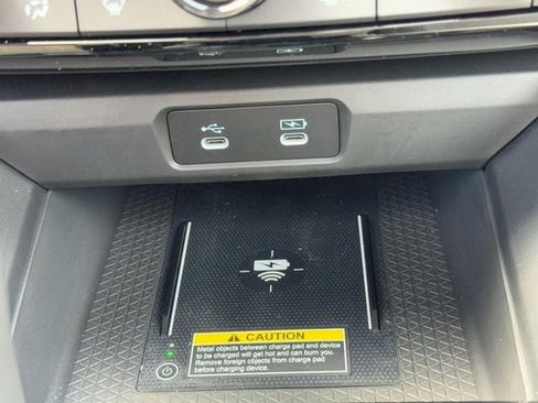 Used 2023 Honda Accord Touring image 21