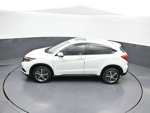 Used 2021 Honda HR-V EX-L image 40