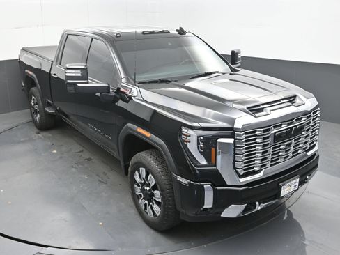 Used 2024 GMC Sierra 2500 Denali w/ Denali Reserve Package AWD/4WD image 57