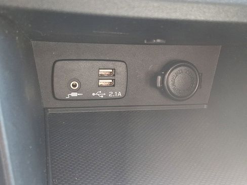 Certified 2023 Subaru Crosstrek 2.0i Premium image 25