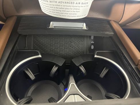 New 2026 Mercedes-Benz GLS 450 4MATIC image 14