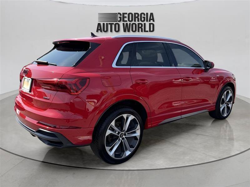 Used 2020 Audi Q3 2.0T Premium Plus w/ Premium Plus Package AWD/4WD image 15