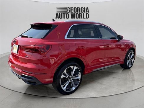 Used 2020 Audi Q3 2.0T Premium Plus w/ Premium Plus Package AWD/4WD image 15