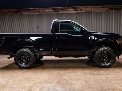 Used 2025 Ford F150 XL w/ Equipment Group 103A High image 11