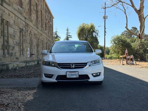 Used 2013 Honda Accord EX-L image 40