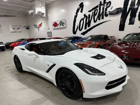 Used 2015 Chevrolet Corvette Stingray Coupe w/ 2LT Preferred Equipment Group image 19