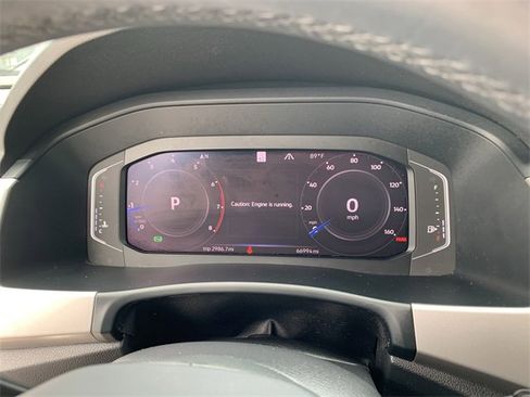 Used 2020 Volkswagen Atlas Cross Sport SEL Premium image 35