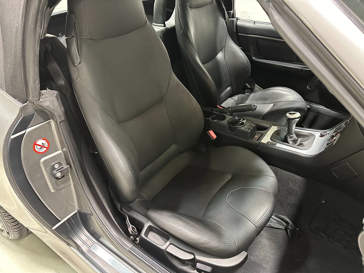 Used 2001 BMW Z3 3.0i RWD image 10