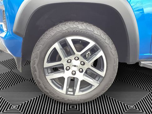 Used 2024 Chevrolet Colorado Z71 w/ Z71 Convenience Package 2 image 14