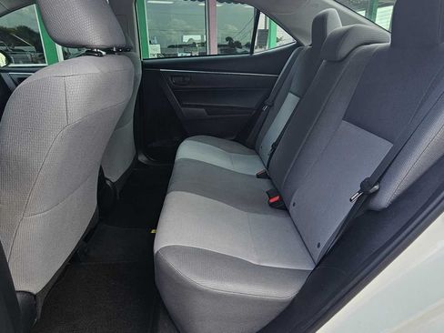 Used 2016 Toyota Corolla L FWD image 18