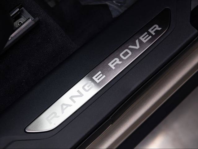 New 2026 Land Rover Range Rover Velar S AWD/4WD image 21