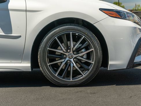 Certified 2024 Toyota Camry SE FWD image 6