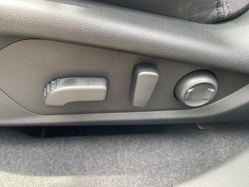 New 2025 Subaru Forester Premium AWD/4WD image 18
