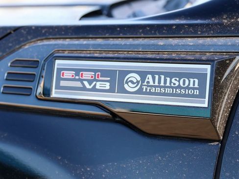 Used 2024 GMC Sierra 2500 AT4 w/ Snow Plow Prep/Camper Package image 8