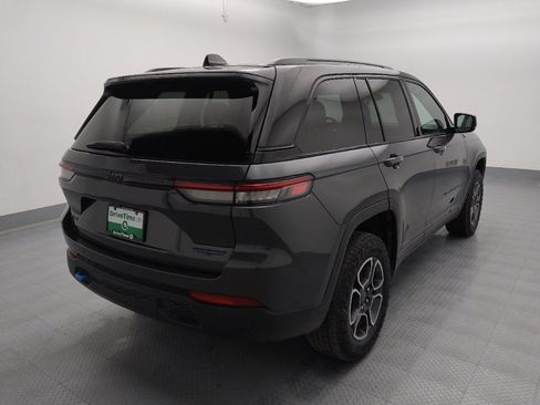 Used 2022 Jeep Grand Cherokee Trailhawk image 9